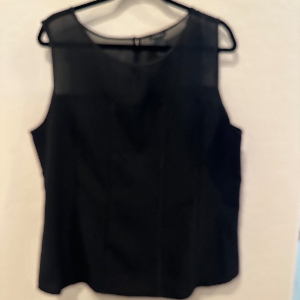 Ann Taylor sleeveless top